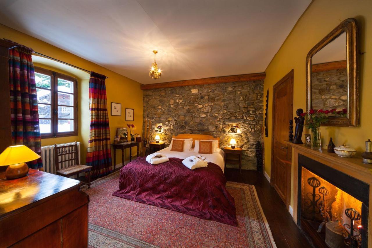 Hotel Mas De La Coutettaz, The Farmhouse Morzine Szoba fotó